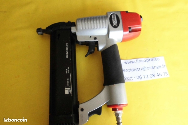 Cloueuse pneumatique RAPID AIRTAC PB131