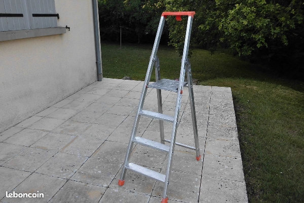 Escabeau alu. Professionnel FACAL GM4M